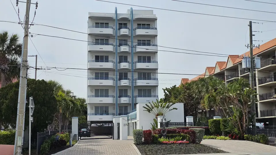 3910 Gulf Blvd