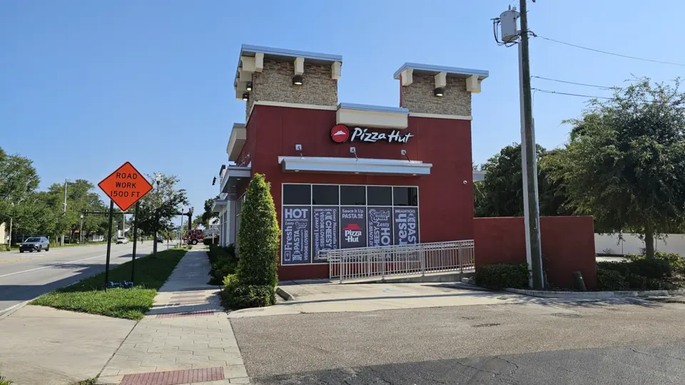 Pizza Hut