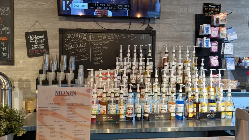 Johnny's Smoke Shop & Kava Bar Central