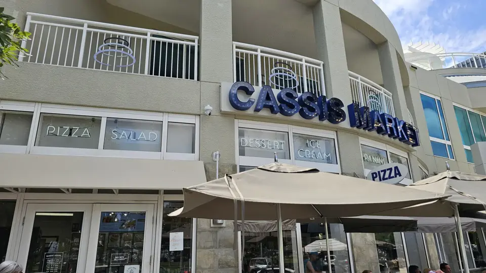 Cassis Market