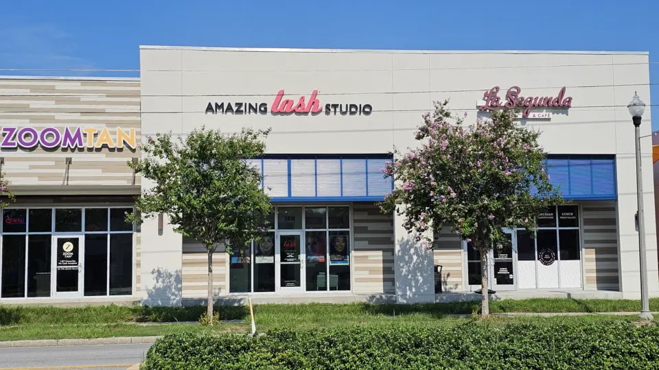 Amazing Lash Studio