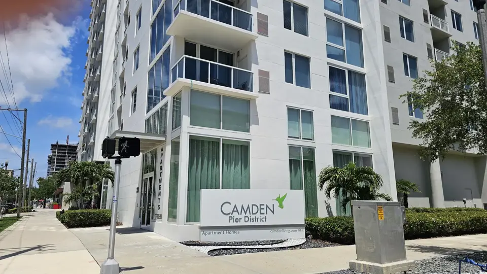 Camden Pier District
