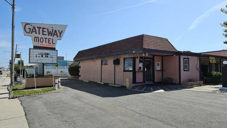 Gateway Motel