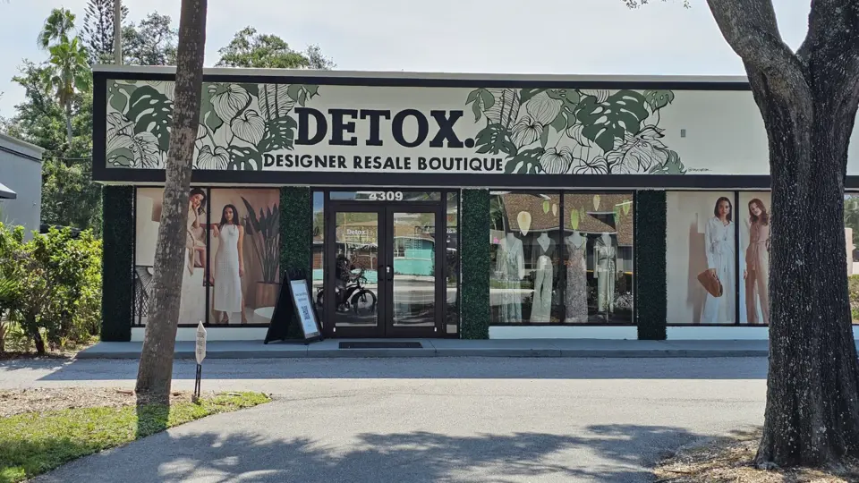Detox Designer Resale Boutique