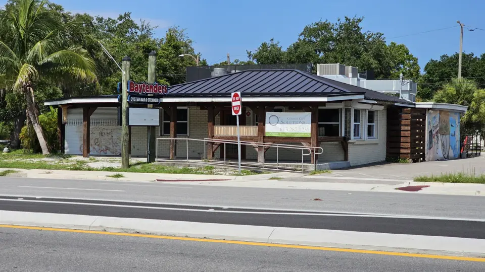 Baytenders Oyster Bar & Steamer