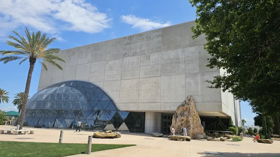 The Dalí Museum
