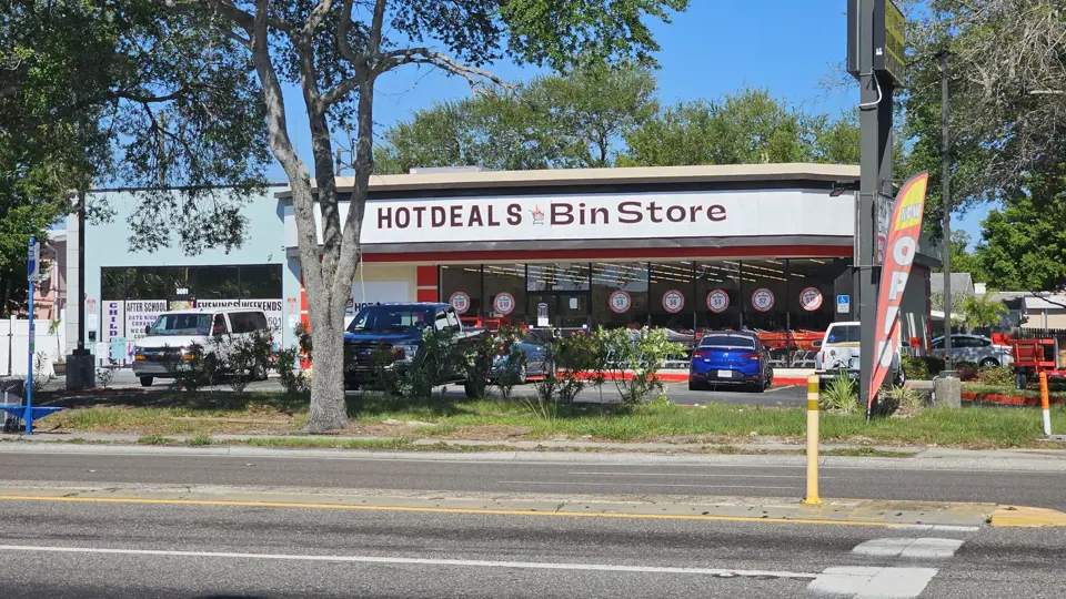 Hot Deals Discount Store