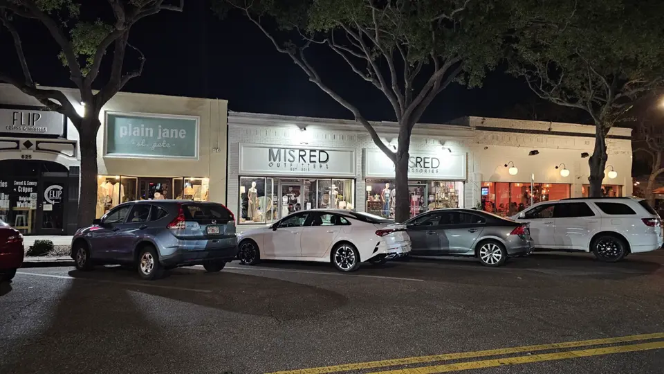 MISRED Outfitters