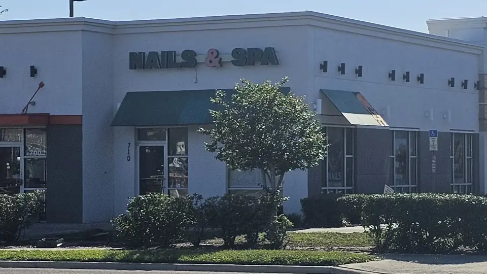 Joyful Nails & Spa