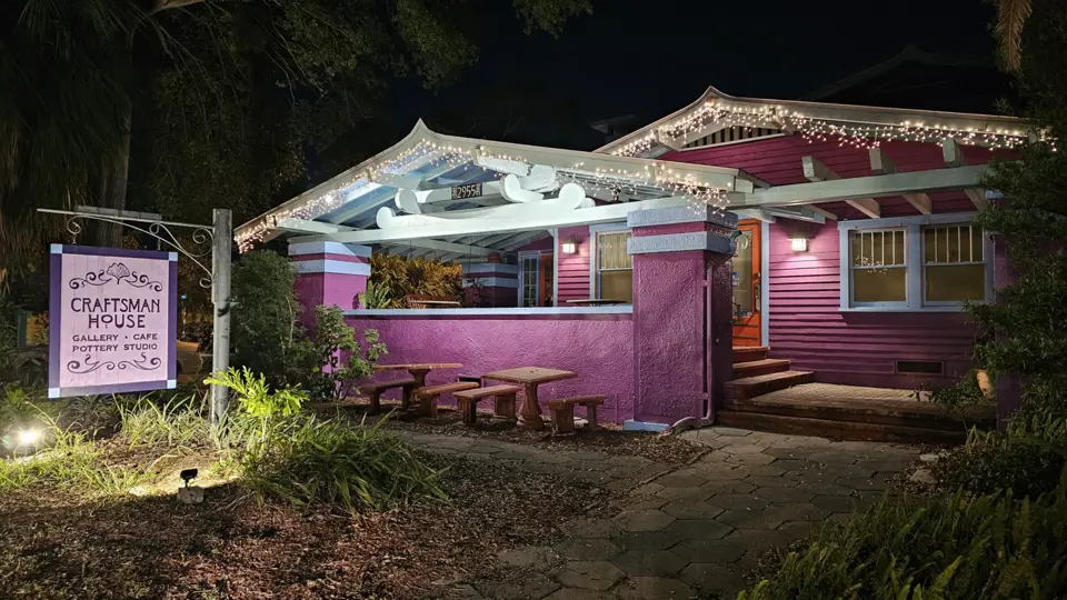 Craftsman House - Gallery, Cafe & Pottery Studio