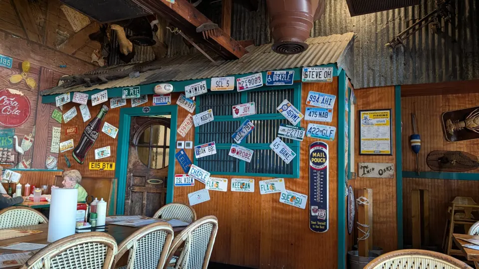 4th Street Shrimp Store