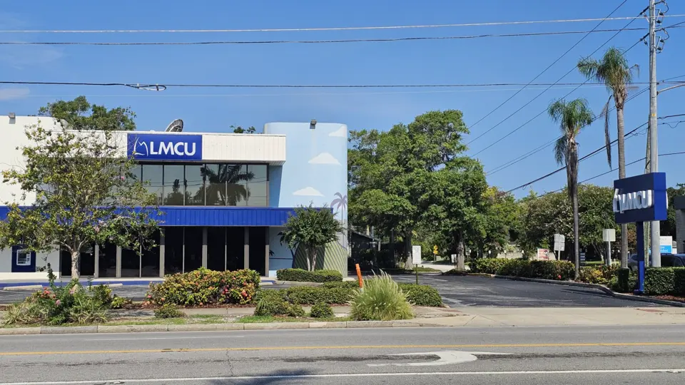 LMCU