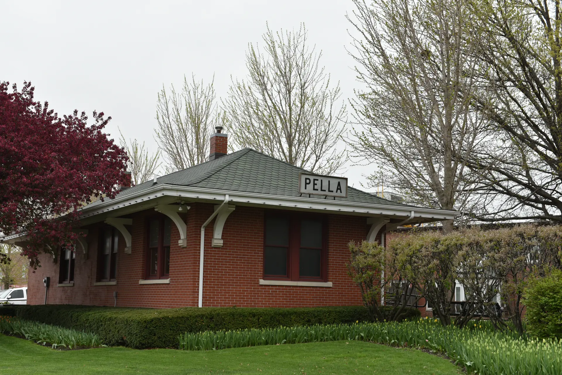 Pella