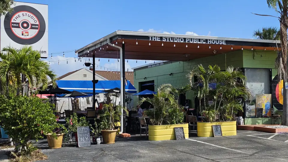 The Studio Public House