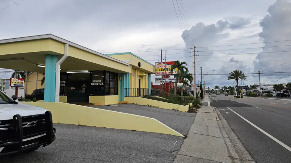 Sun Country Cleaners