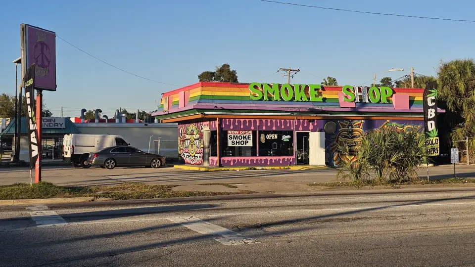 Zaza Smoke Shop