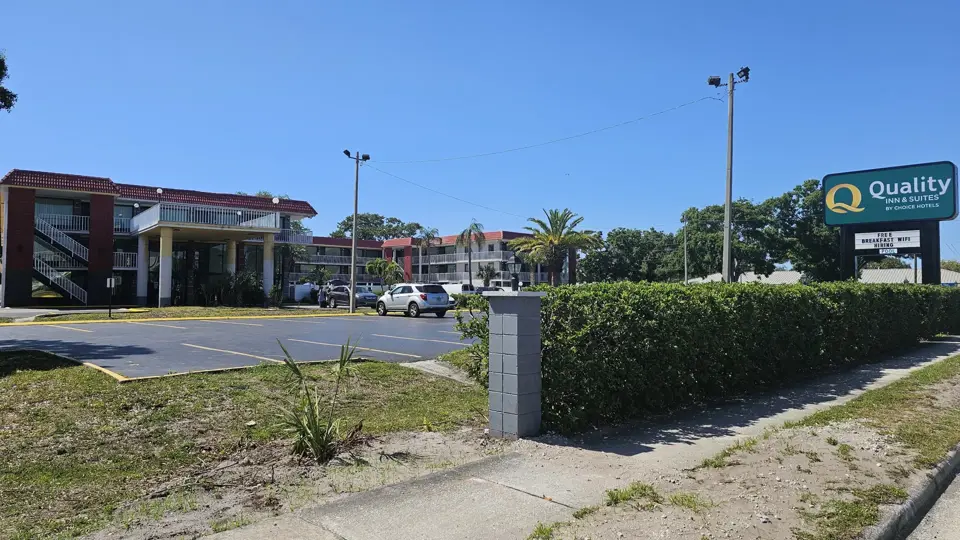 Quality Inn & Suites at Tropicana Field